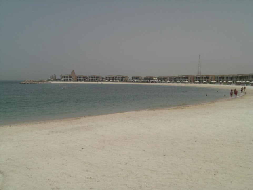 Hotelstrand beim SPA Rixos Al Mairid Ras Al Khaimah