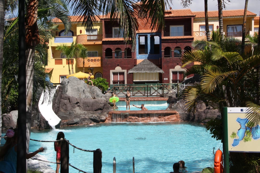 Kleiner Pool Park Club Europe