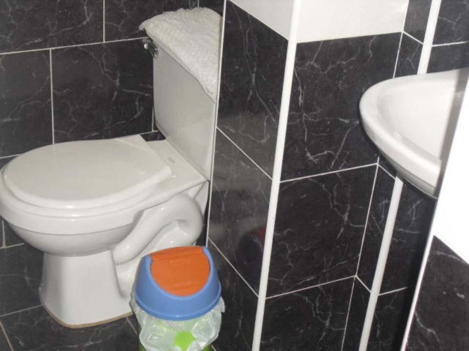 WC cuarto 1 Casa Maura