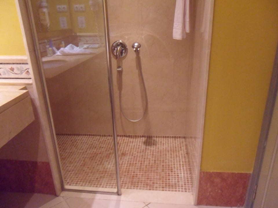 Begehbare Dusche allsun App.-Hotel Albatros