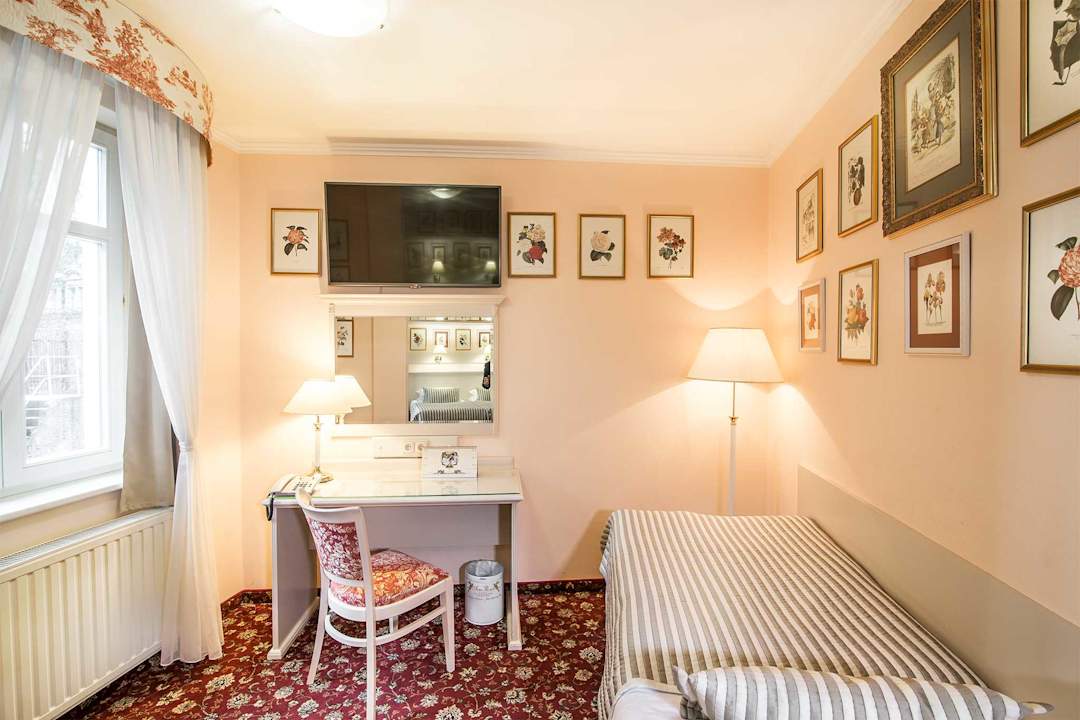 Zimmer Karlsbad Grande Madonna