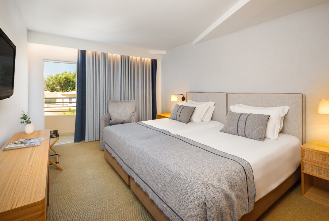 Zimmer PortoBay Falésia