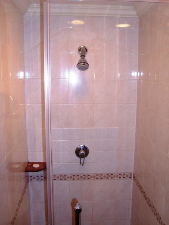 Dusche Sama-Sama Hotel, KL International Airport