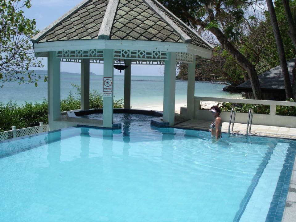 Pool am Strand Cape Panwa Hotel
