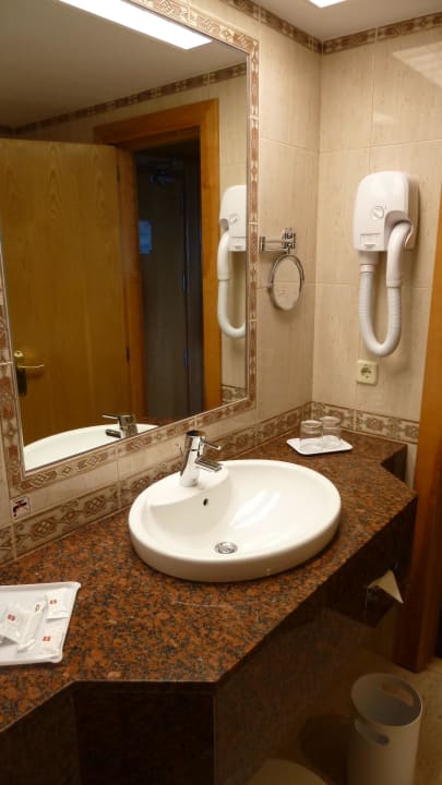 Bad Hotel Riu Palace Tres Islas