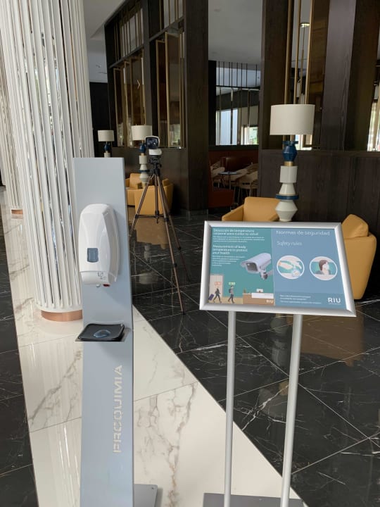 Lobby Hotel Riu Palace Oasis