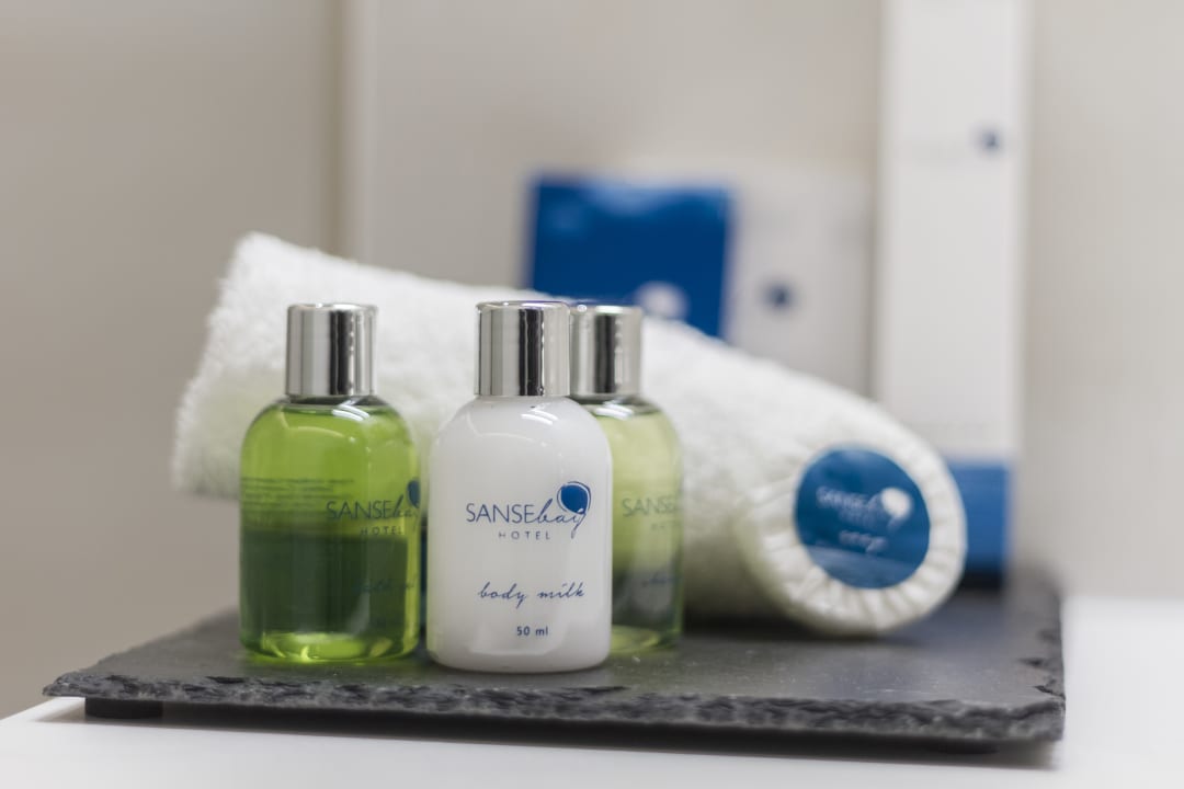 Zimmer Sansebay Hotel