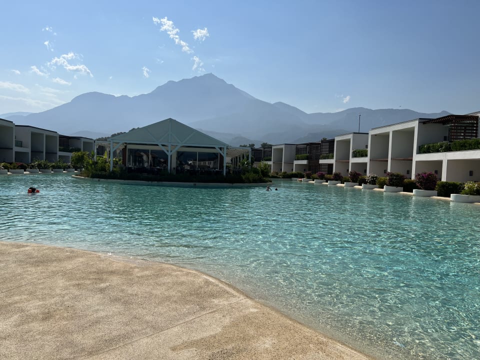Pool Rixos Premium Tekirova