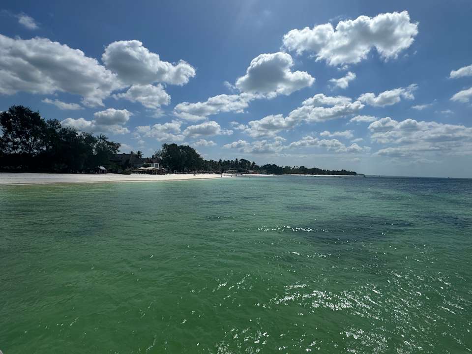 Strand Hotel Kiwengwa Beach Resort