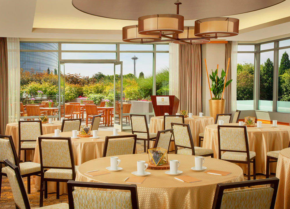 Lakefront Room Hotel Pan Pacific