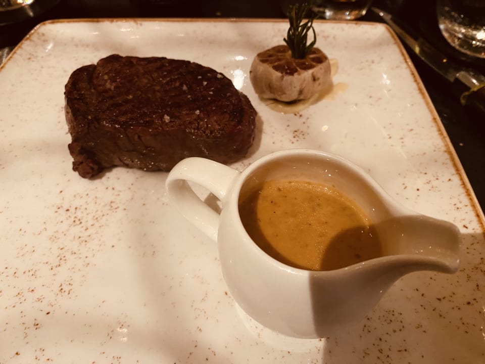 Gastro Anantara The Palm Dubai Resort