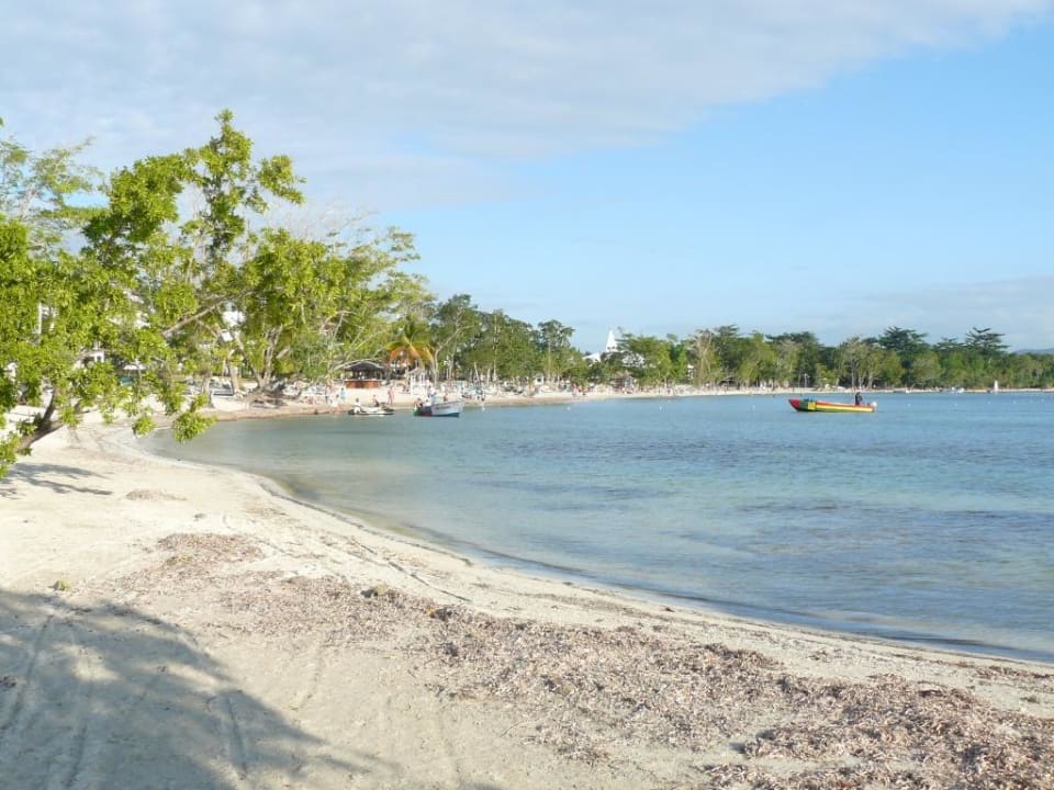 Brudna plaza Hotel Riu Negril