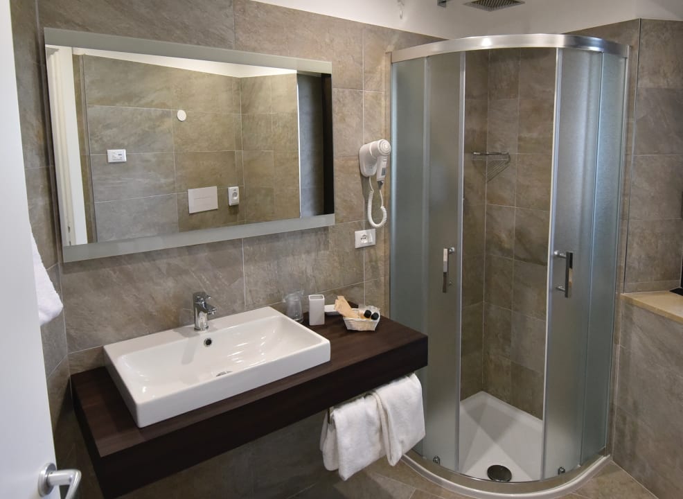 Zimmer Hotel Mercedes