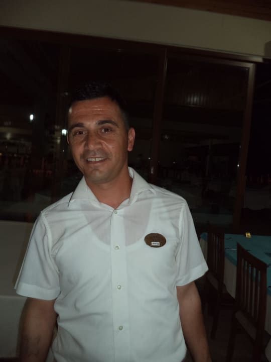 Netter Kellner Hotel Sirma