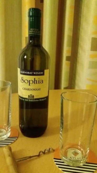 Winko w pokoju na przywitanie Hotel Atlas