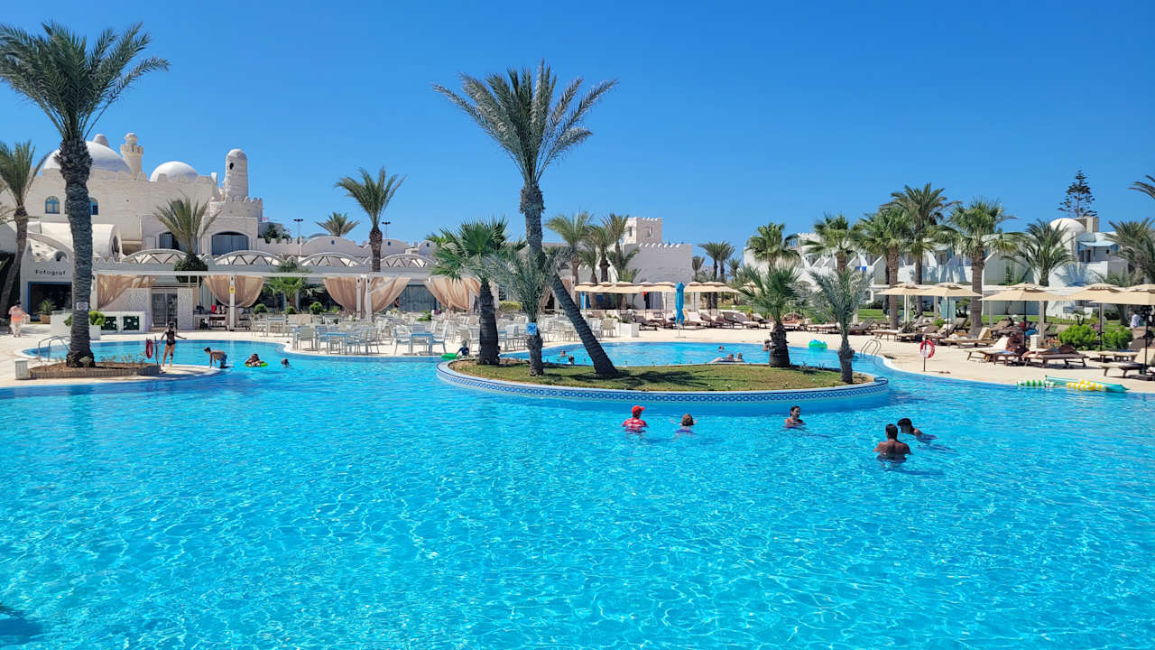 Pool ROBINSON DJERBA BAHIYA