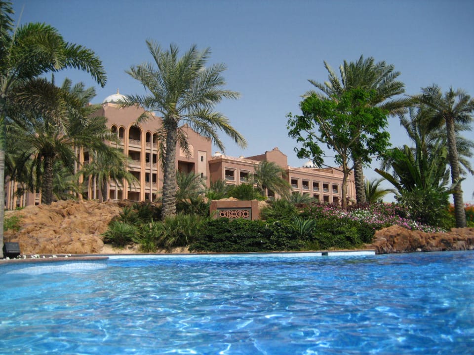 Emirates Palace, Pool am „west wing“ Emirates Palace Mandarin Oriental