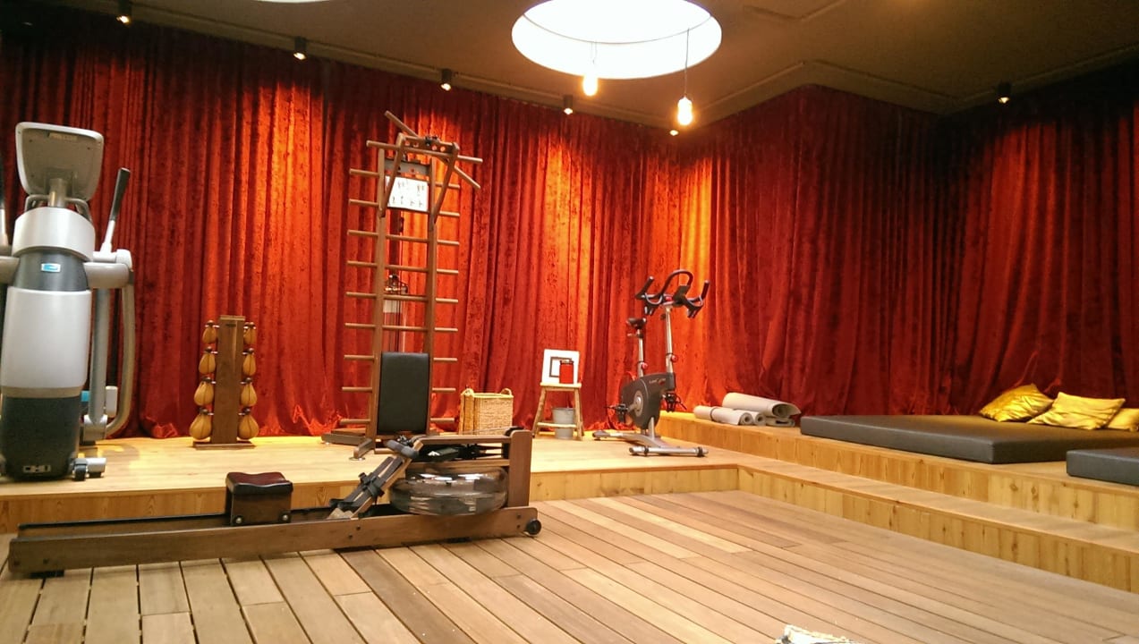 Fitness 25hours Hotel Wien beim MuseumsQuartier