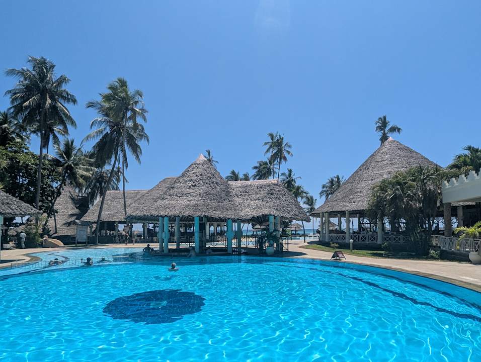 Pool Neptune Paradise Beach Resort & Spa