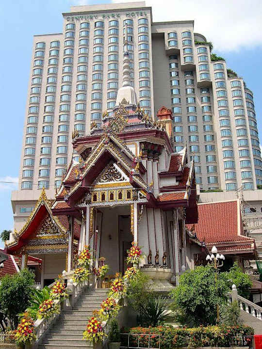 Gegensätze ziehen sich an Hotel Century Park