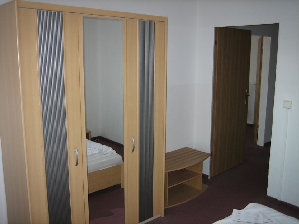 Schlafzimmer 1 Days Inn Leipzig City Centre