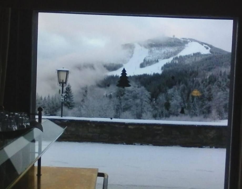 PANORAMA-Blick vom Resteraunt Sporthotel Brennes