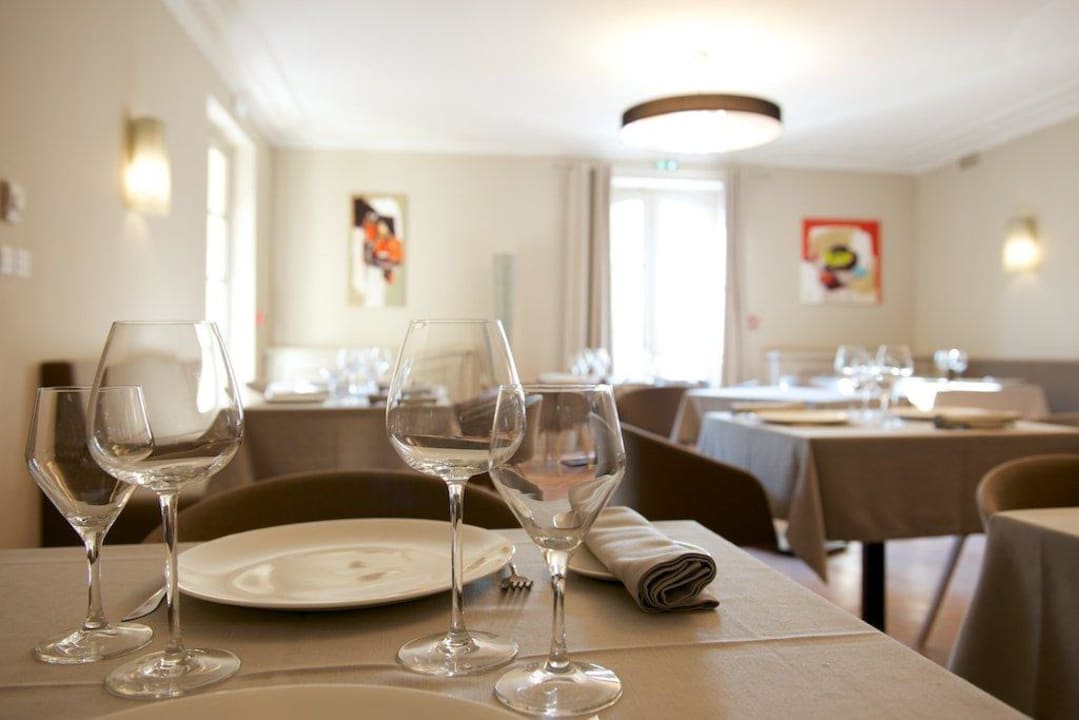 Salle du restaurant Hotel La Begude Saint Pierre