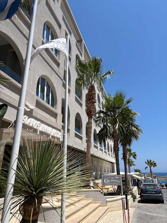 Außenansicht Glaros Beach Hotel