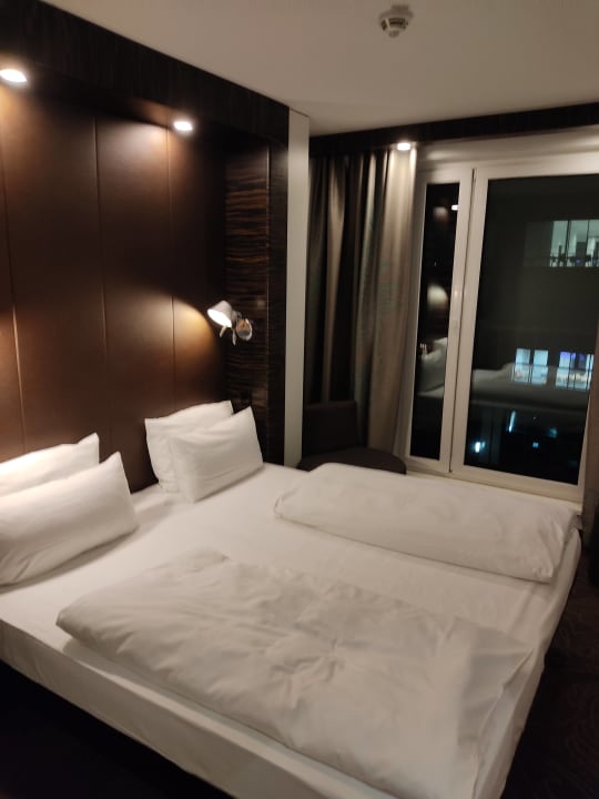 Zimmer Motel One Düsseldorf-Hauptbahnhof