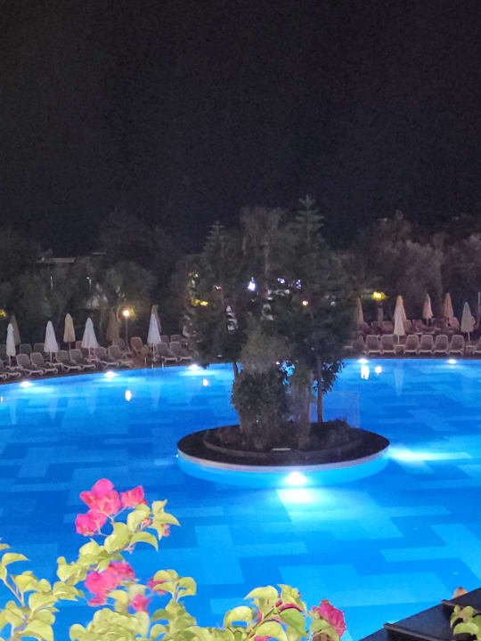 Pool Seamelia Beach Resort