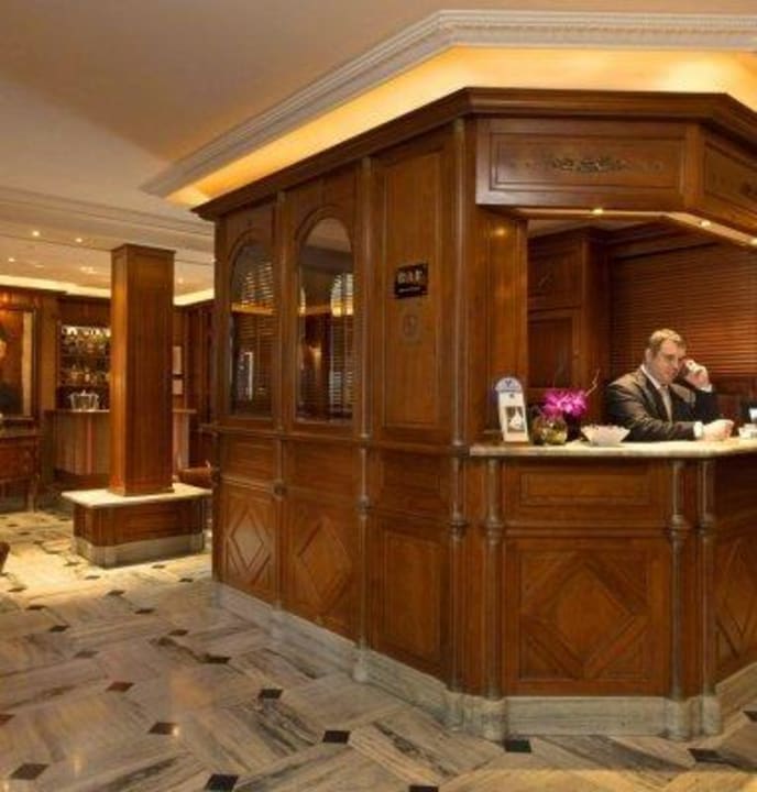 Reception Best Western Premier Trocadéro La Tour