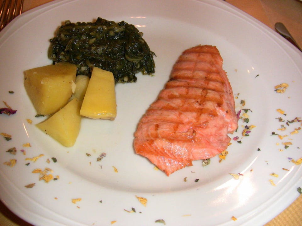 Lachs im Spezialitätenrestaurant Lindos Princess Beach Resort & Spa