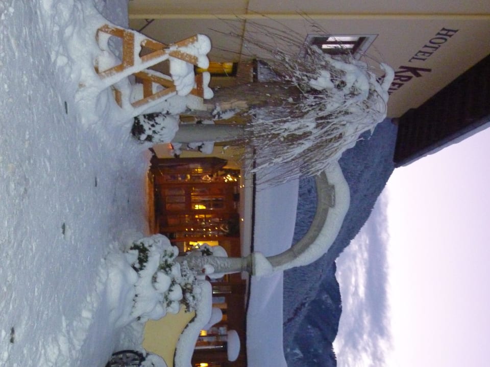 Eingang zum Restaurant Hotel Kreuz