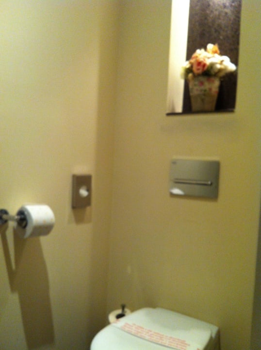 Badezimmer DoubleTree by Hilton Hotel Cluj - City Plaza