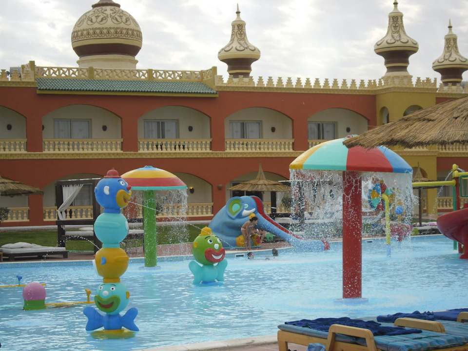 Детский аквапарк Pickalbatros Alf Leila Wa Leila Resort - Neverland Hurghada
