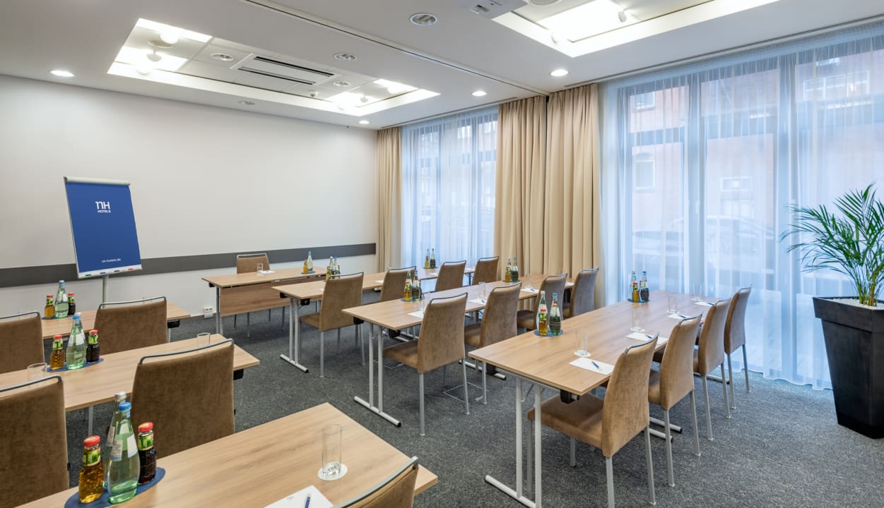 Sonstiges Hotel NH Hamburg Altona
