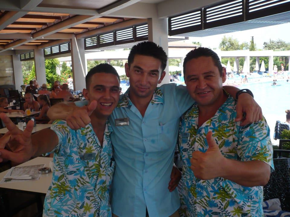 Die besten Kellner der Welt! Sunis Elita Beach Resort & Spa