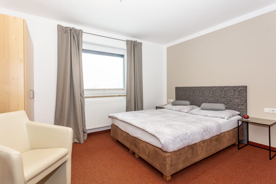 Zimmer Apartmenthaus Maximilian