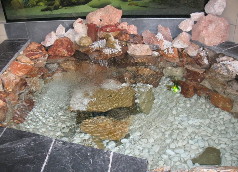 Öffentliche Therme mit Verbindungsgang Park Inn by Radisson Sárvár  Resort & Spa