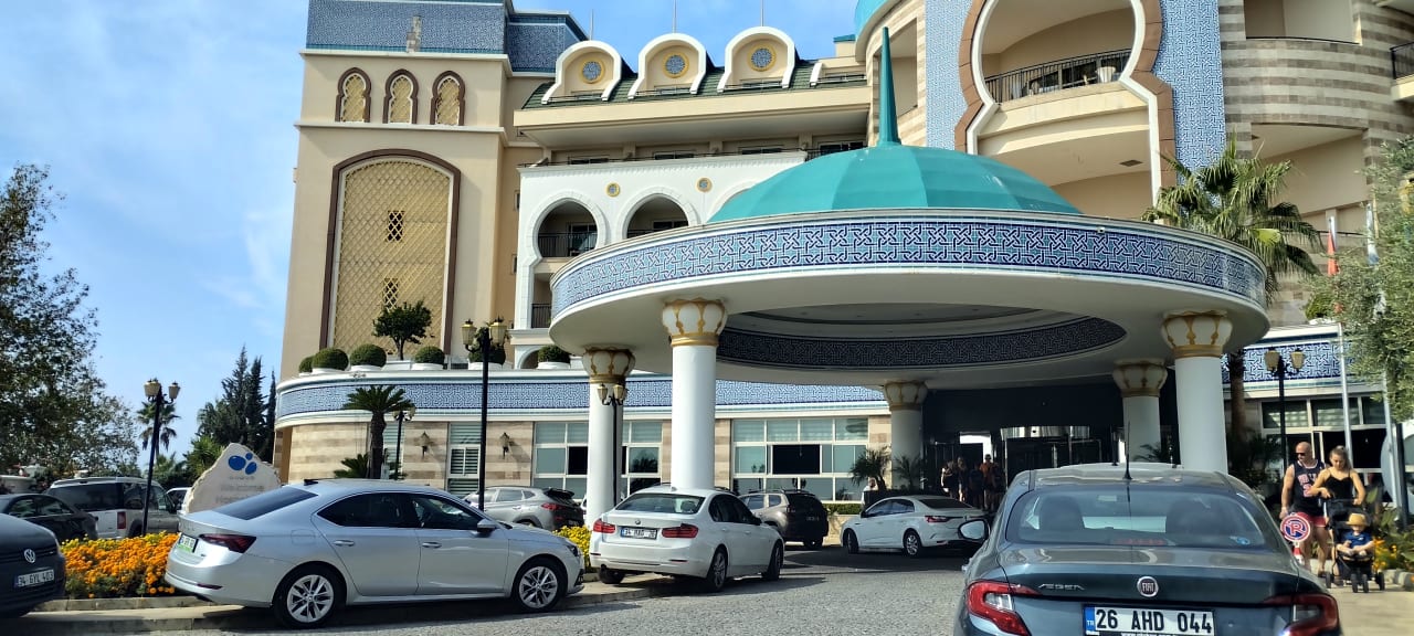 Außenansicht Crystal Sunset Pearl Collection