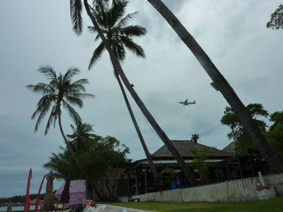 Einflugschneise Punnpreeda Beach Resort