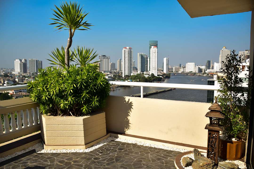 Ausblick Ramada Plaza by Wyndham Bangkok Menam Riverside
