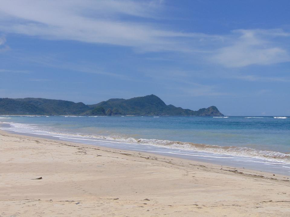 Strand Amber Lombok Beach Resort