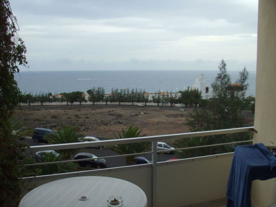 Blick von Zimmer 1042 allsun App.-Hotel Esquinzo Beach