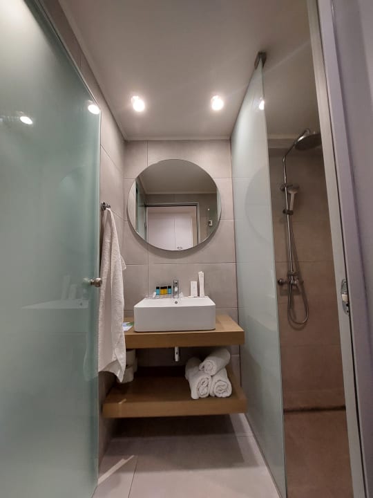 Zimmer Bio Suites Hotel