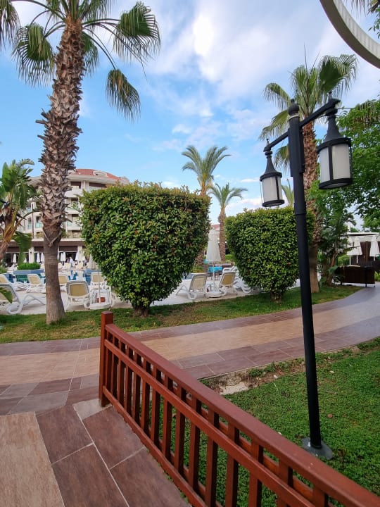 Gartenanlage Sunis Evren Beach Resort Hotel & Spa