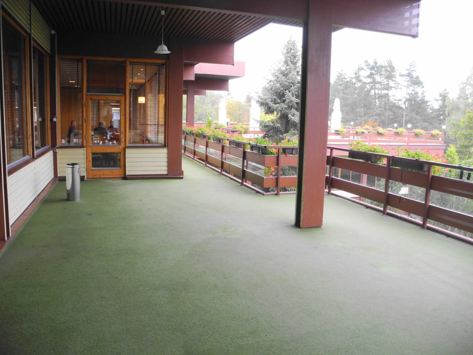 Außenterrasse Hotel Mercure Mrągowo Resort & Spa