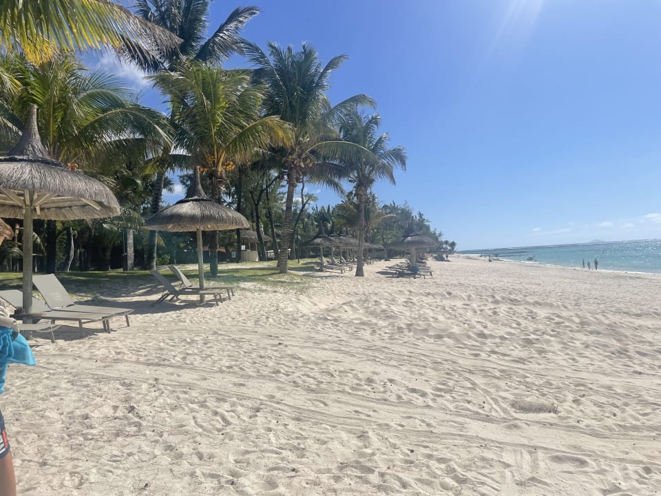 Strand Crystals Beach Resort Belle Mare, a member of Radisson Individuals
