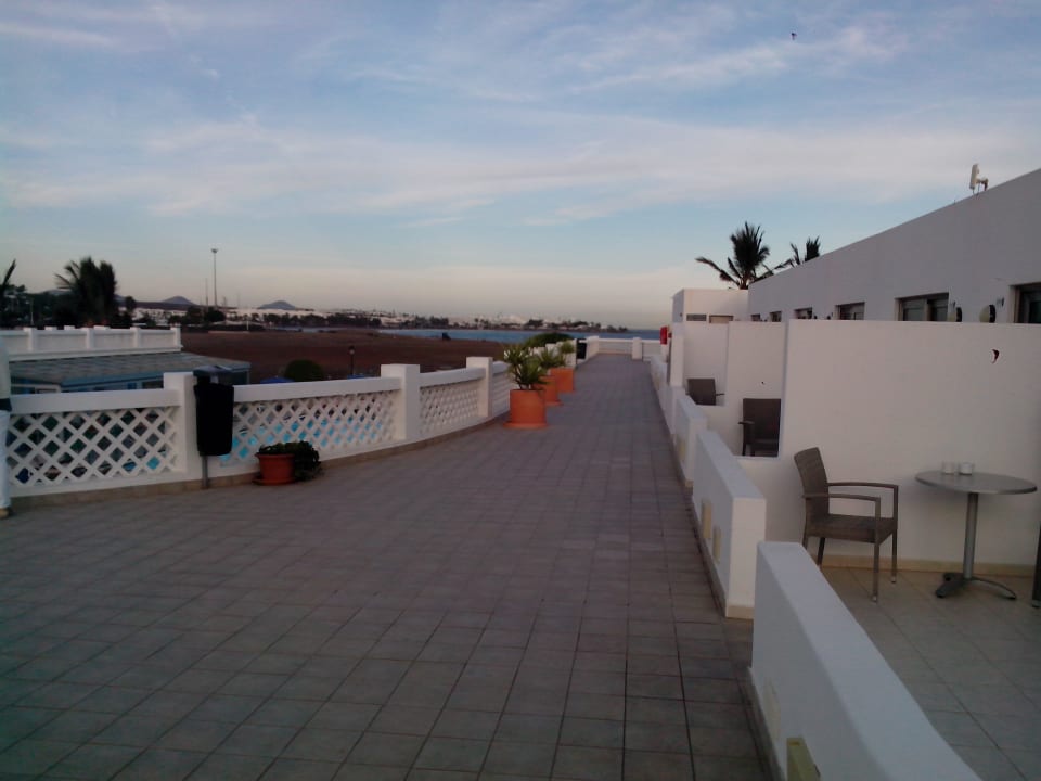 Wege 1. Etage  Hotel Las Costas