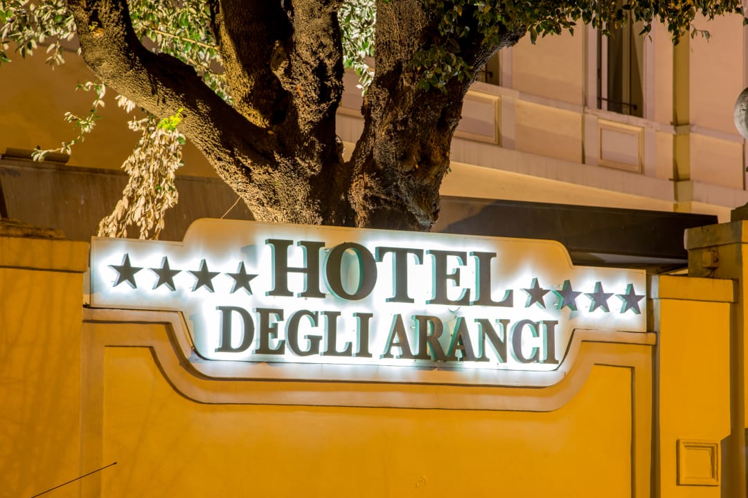 Außenansicht Hotel Degli Aranci